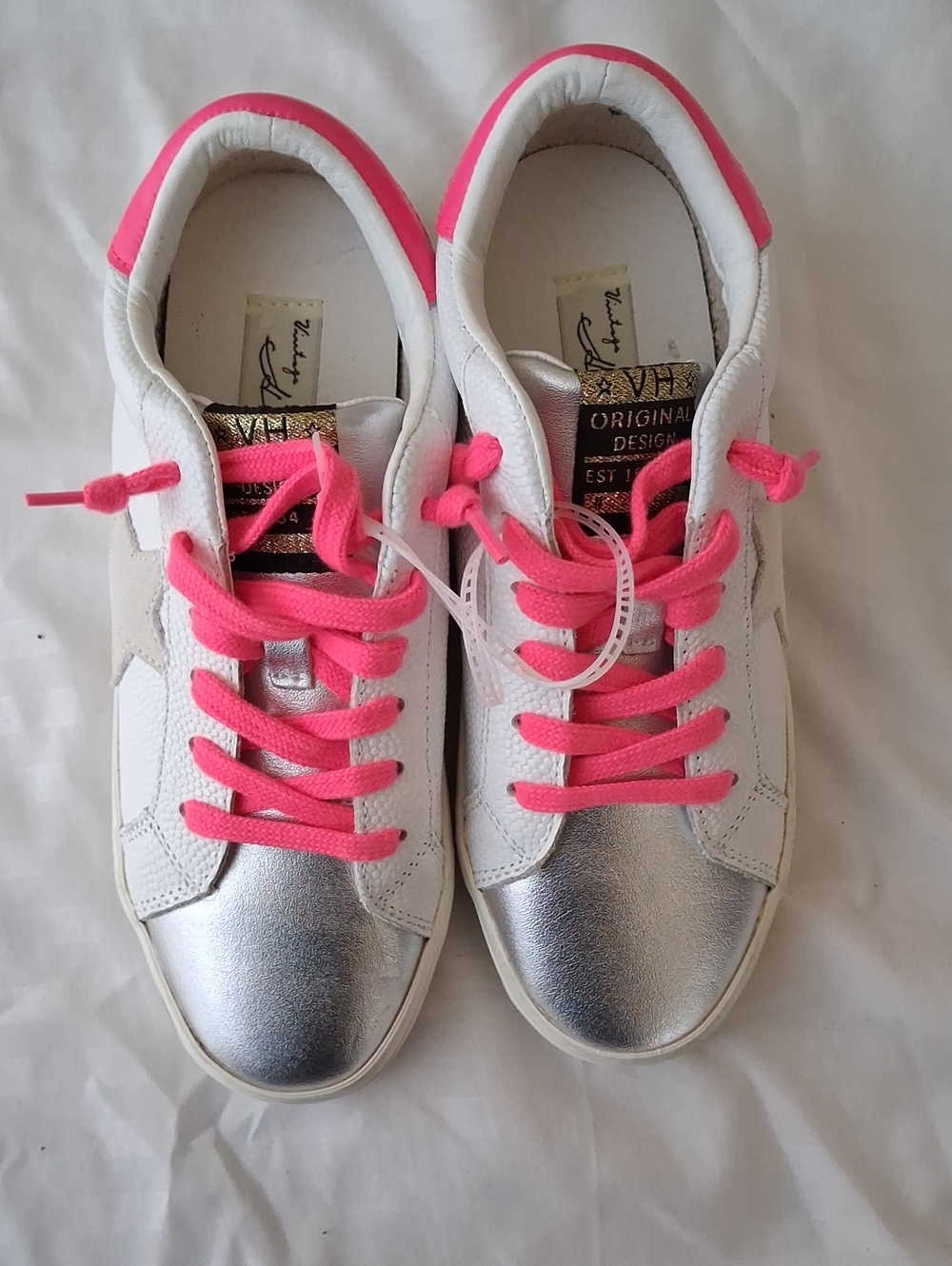 Vintage Havana Metallic Silver White & Neon Pink Laced Sneakers - Size 6